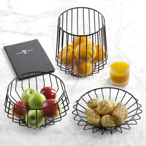 Corbeille &agrave; fruits en fil de fer noir