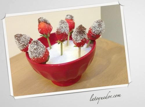 Fraises En Chocolat Et Coco Recettes De Cuisine La Toque D Or